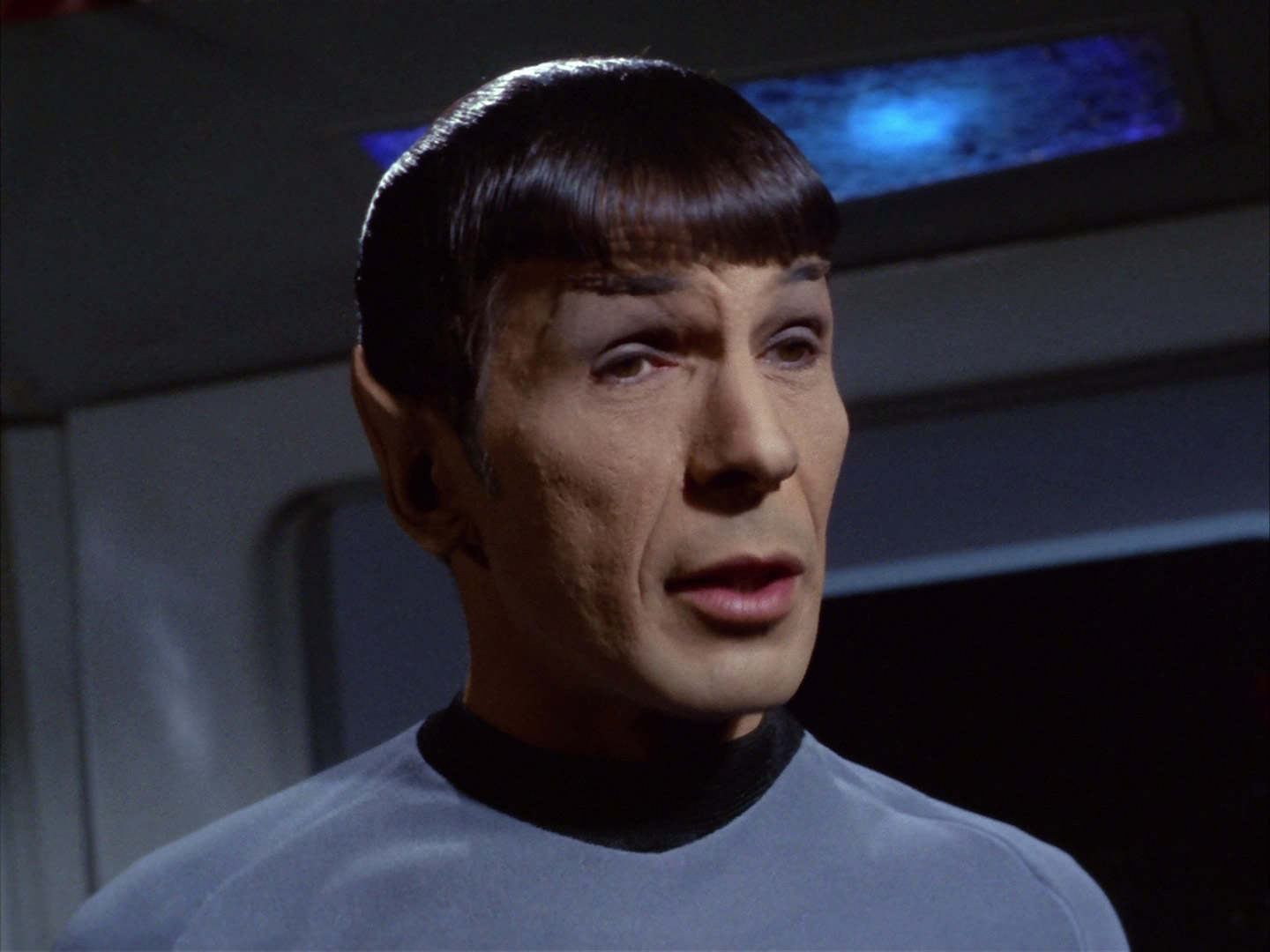 Спок 1. Спок Стартрек. Спок Стартрек 2009. Star Trek Spock. Спок Стартрек 2009 Вулканский салют.