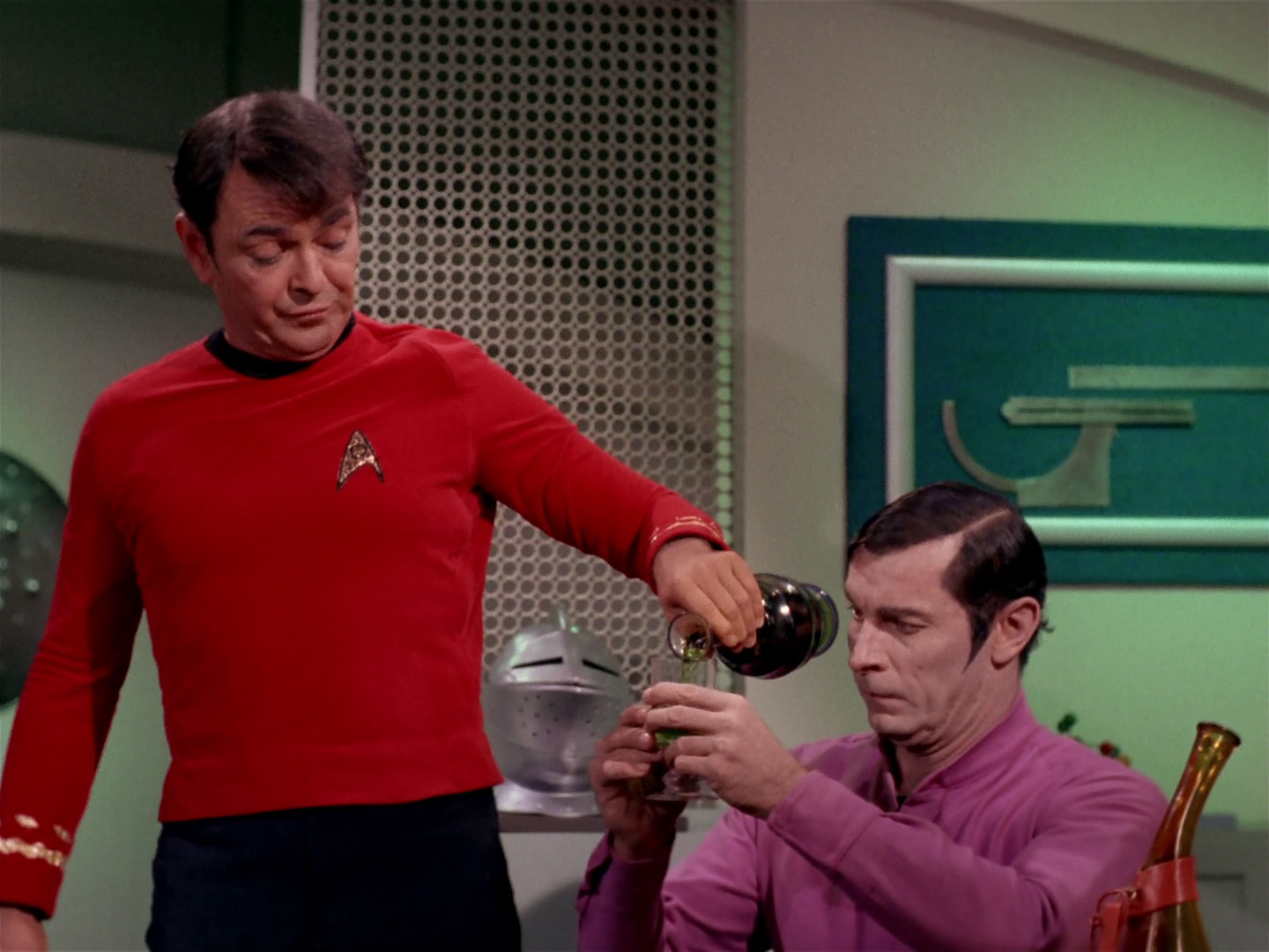 221-by-any-other-name-trekcore-original-series-screencap-image